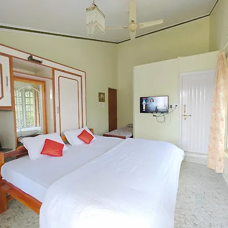 Meeslu Mane, The Chic Homestay Hassan Exterior photo